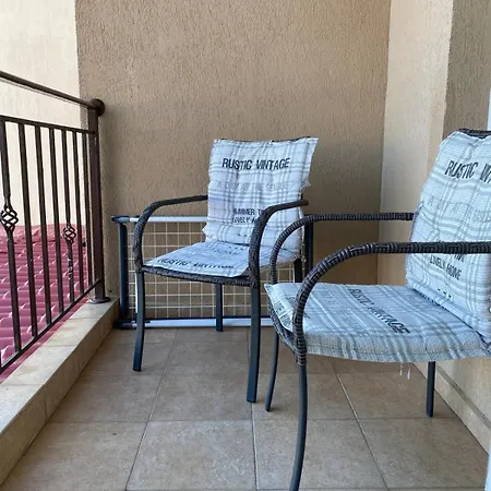 Akrotiri 2br Daire